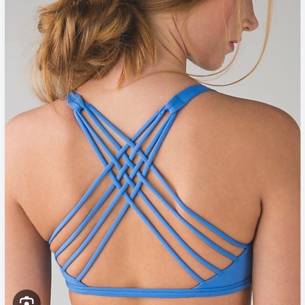 Lululemon free to be bra
